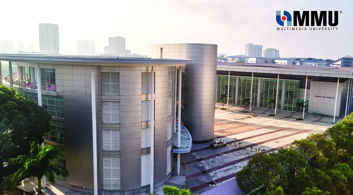 حرم جامعة الوسائط المتعددة MMU في ماليزيا